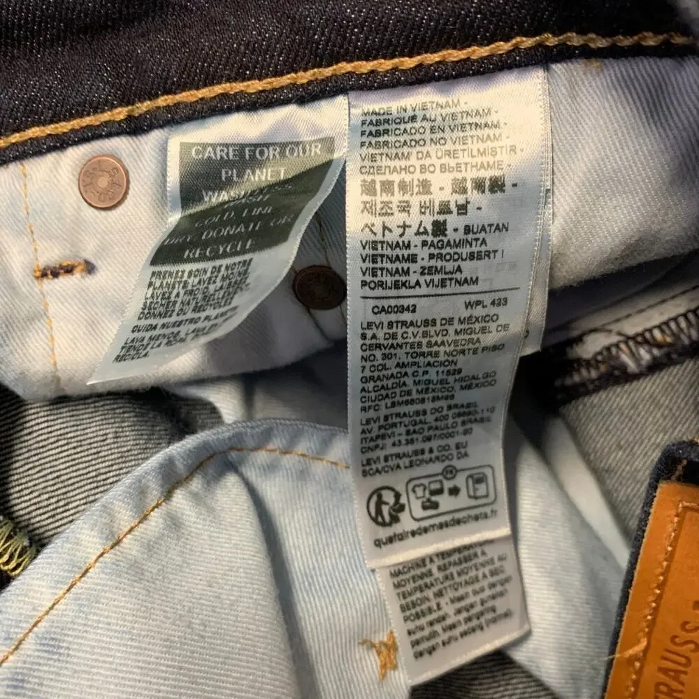 LEVI STRAUSS Size 32 Indigo Contrast Stitch Denim Straight Jeans